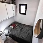 Cote D'oc - Deux Pieces Mezzanine - 4 Couchages Port Leucate. 2co_35b Mae-7041